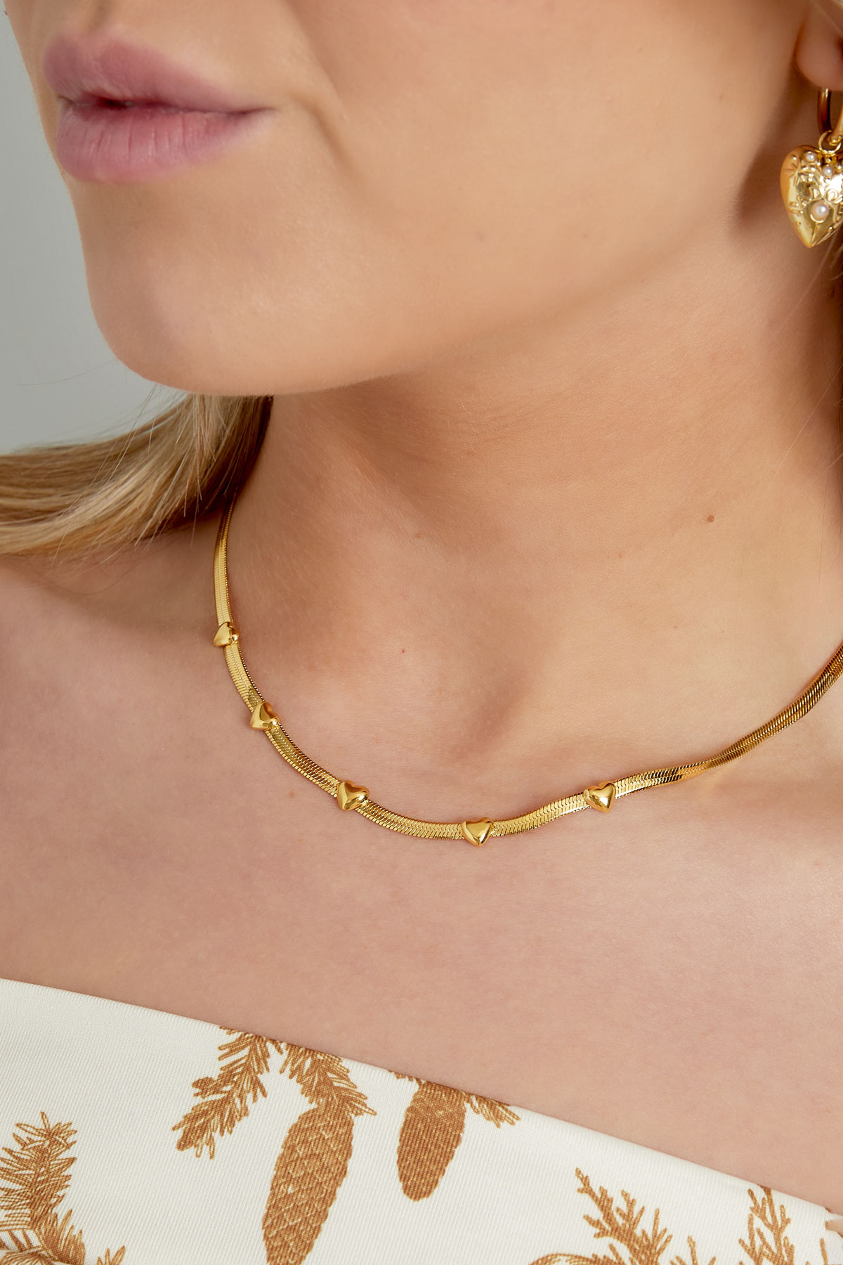 Collier aime-moi - or h5 Image3